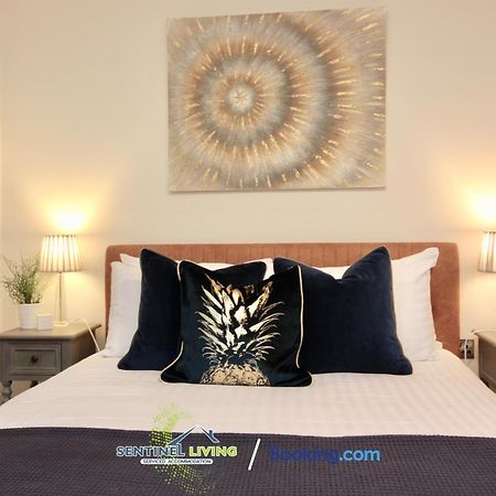 Windsor Flat 2 Bed By Sentinel Living With Free Wifi And Parking Apartment Ngoại thất bức ảnh