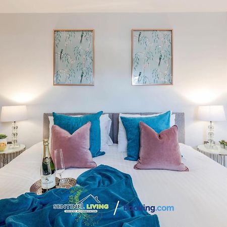 Windsor Flat 2 Bed By Sentinel Living With Free Wifi And Parking Apartment Ngoại thất bức ảnh