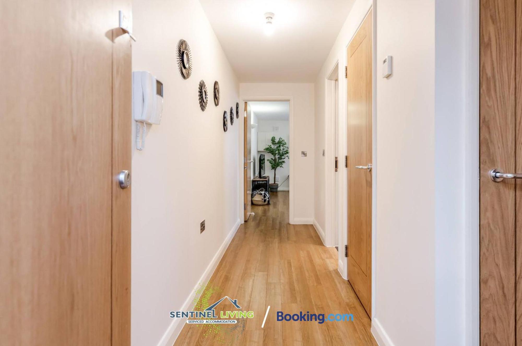 Windsor Flat 2 Bed By Sentinel Living With Free Wifi And Parking Apartment Ngoại thất bức ảnh