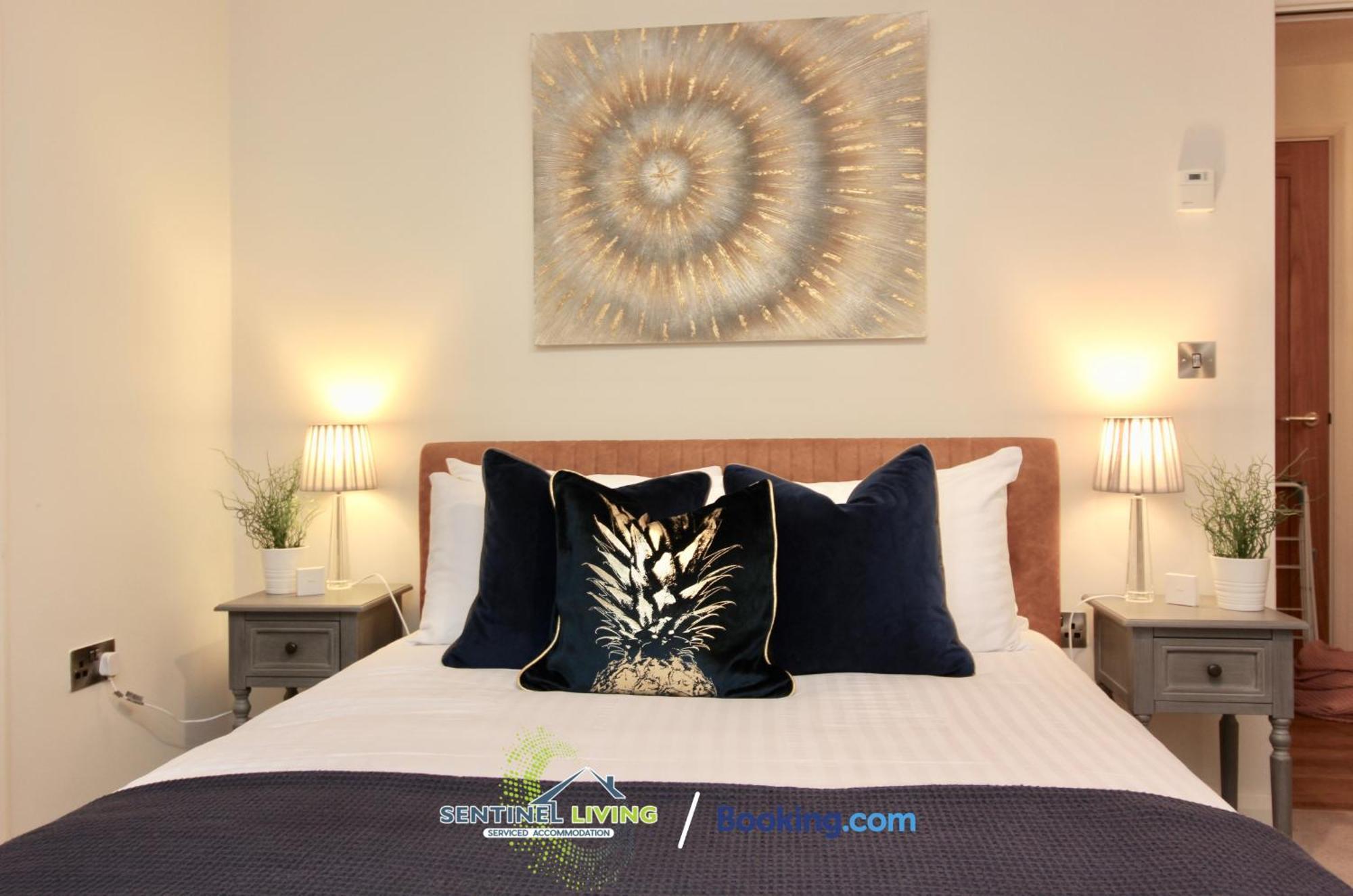 Windsor Flat 2 Bed By Sentinel Living With Free Wifi And Parking Apartment Ngoại thất bức ảnh