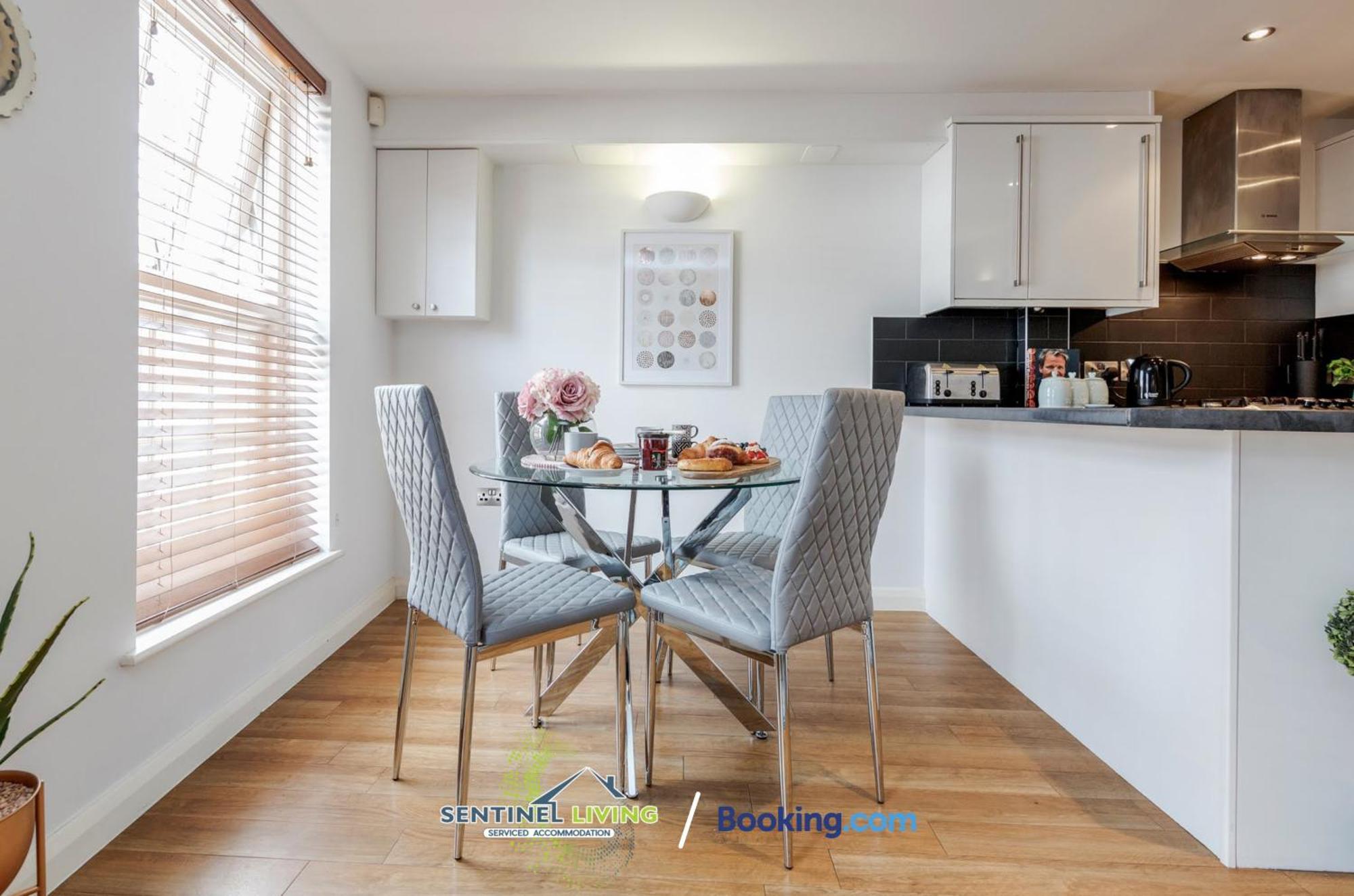 Windsor Flat 2 Bed By Sentinel Living With Free Wifi And Parking Apartment Ngoại thất bức ảnh