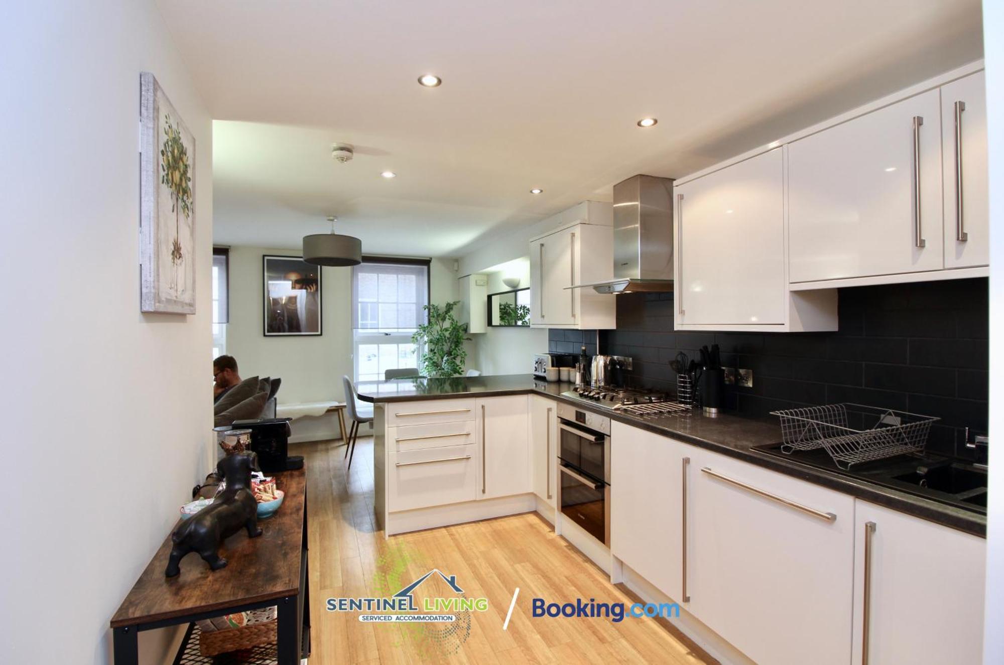 Windsor Flat 2 Bed By Sentinel Living With Free Wifi And Parking Apartment Ngoại thất bức ảnh