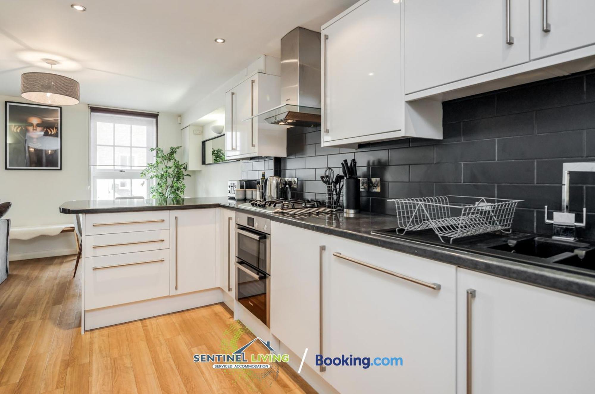 Windsor Flat 2 Bed By Sentinel Living With Free Wifi And Parking Apartment Ngoại thất bức ảnh