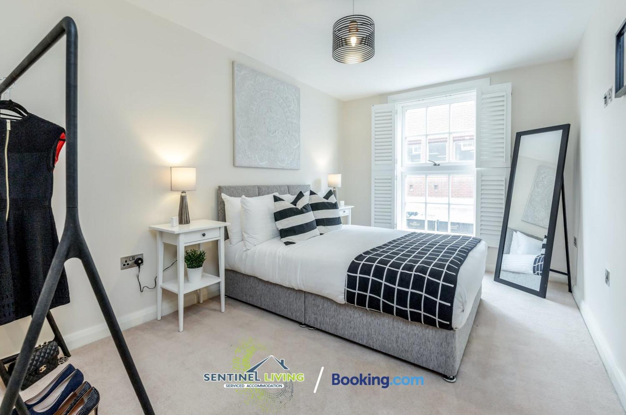 Windsor Flat 2 Bed By Sentinel Living With Free Wifi And Parking Apartment Ngoại thất bức ảnh